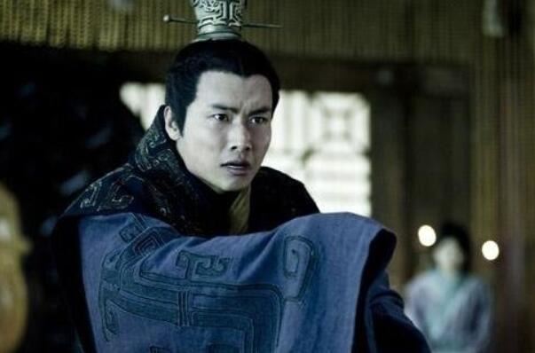 子婴和秦二世之间是什么关系