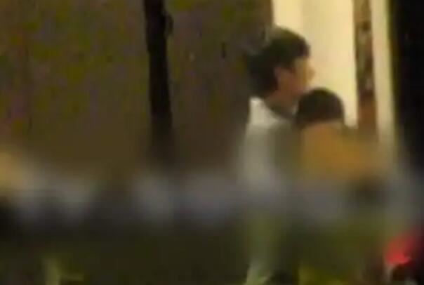 董洁王大治辣眼睛照片