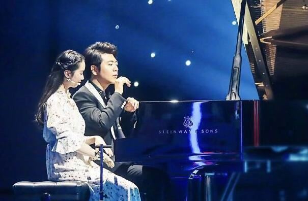 李云迪和朗朗谁的成就更高