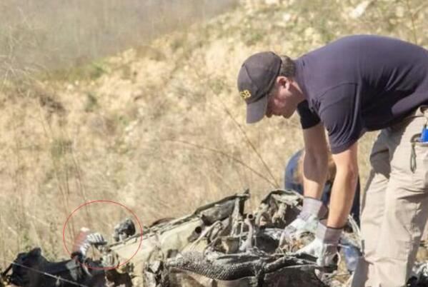 没打马赛克的科比遗骨图