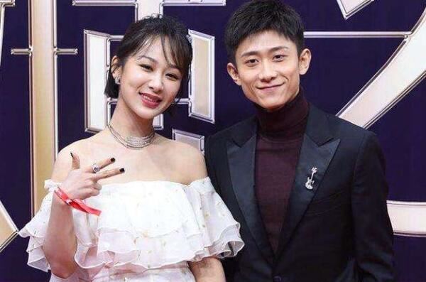 2022张一山杨紫正式宣布领证是真的吗