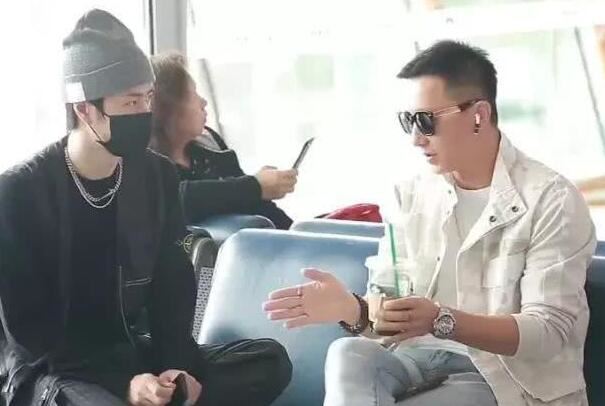 韩庚是王一博的老板吗