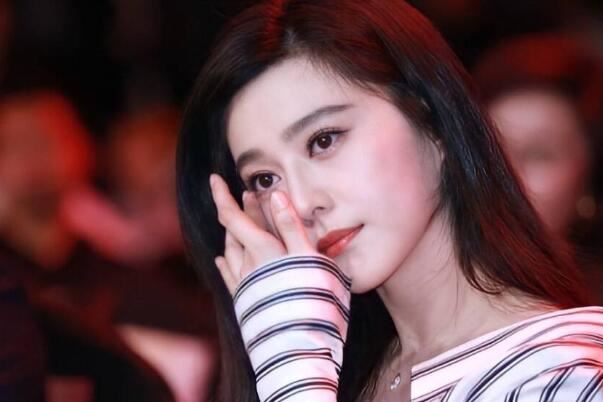 范冰冰为什么被踢出娱乐圈