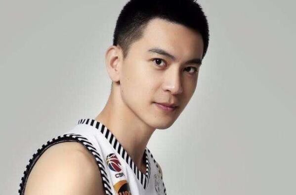 杨鸣个人资料图片