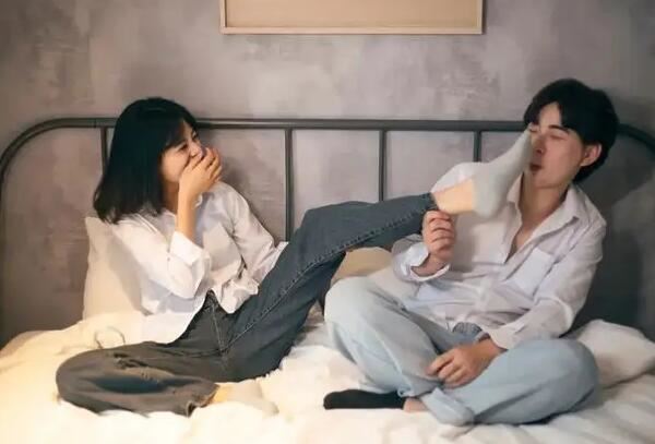 blue特殊含义情侣网名对应