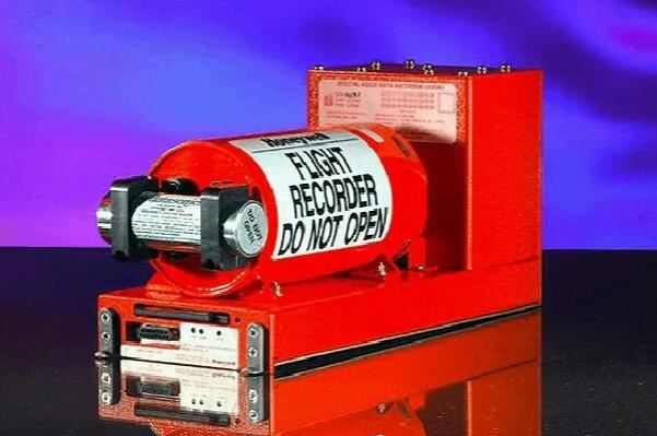 寻找飞机信息的仪器叫什么